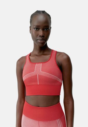 CARA - Top - red