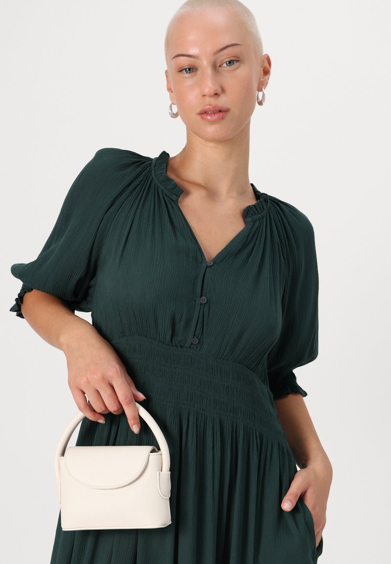 GAP Petite ZEN NECK DRESS - Shirt dress - essex green/green - Zalando.ie GAP Petite ZEN NECK DRESS - Shirt dress - essex green/green - Zalando.ie