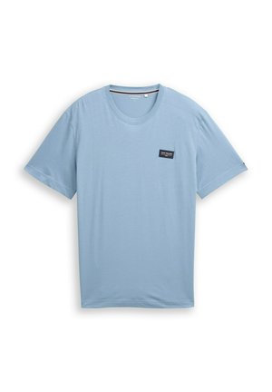TOM TAILOR, MIT LOGO BADGE - Basic T-shirt - mountain spring blue