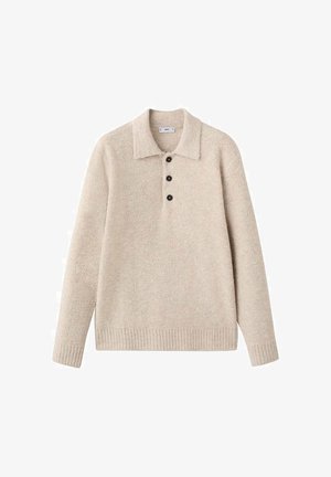 Beżowy sweter z kołnierzem, trzema czarnymi guzikami przy szyi, ściągaczami na mankietach i dole, wykonany z miękkiej, teksturowanej tkaniny.