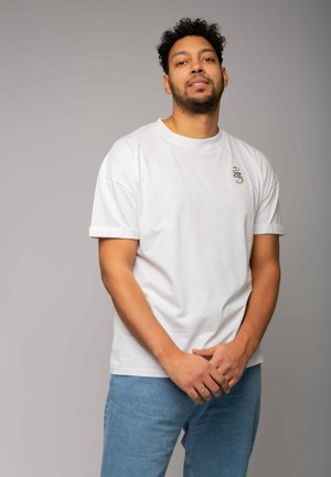 AVAN II - Basic T-shirt - white