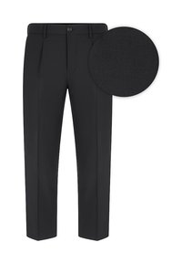 Czarne spodnie charakteryzujące się dopasowanym krojem, płaskim przodem i kantami, wykonane z teksturowanej tkaniny. Zawierają zapięcie na guzik.