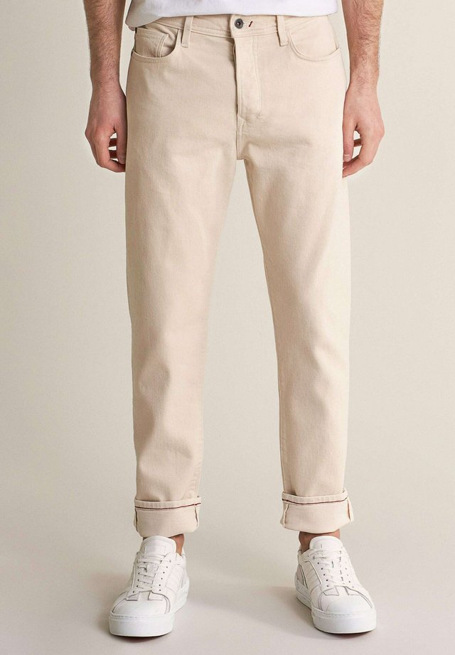 Salsa Jeans Fur Herren Online Kaufen Die Perfekte Denim Bei Zalando