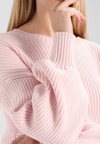 Noisy May Petite Svetr - pink