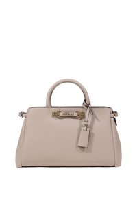 Borsa a mano in pelle beige con forma strutturata, manici superiori, hardware color oro e un'etichetta removibile. Dotata di una chiusura con zip e di un accento con logo.