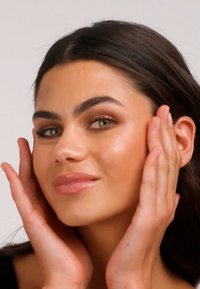 Immagine in miniatura 2