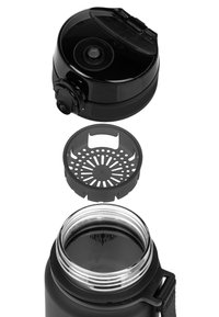 Borraccia nera isolata con coperchio flip. Presenta un filtro rimovibile e un'ampia apertura per riempimento e pulizia facili.