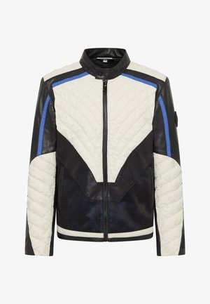 Leren en gewatteerde jas in zwart, beige en blauw. Heeft een staande kraag, ritssluiting en gaasaccenten op de lagere panelen.