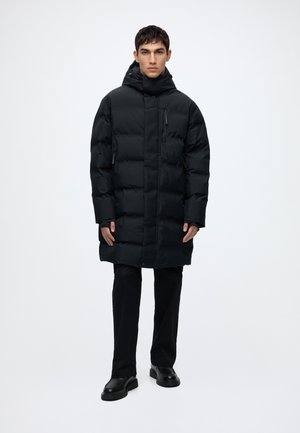 Jack & Jones, JCOTRACE ALPHA LONG PUFFER - Chaqueta de invierno - black