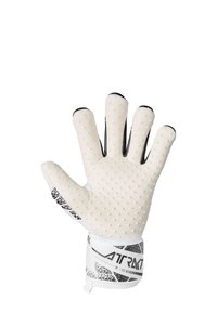 Witte keepershandschoenen hebben een getextureerde, stippenpalm voor grip, zwarte vingertoppen en een stevige witte polsband met grafische accenten.