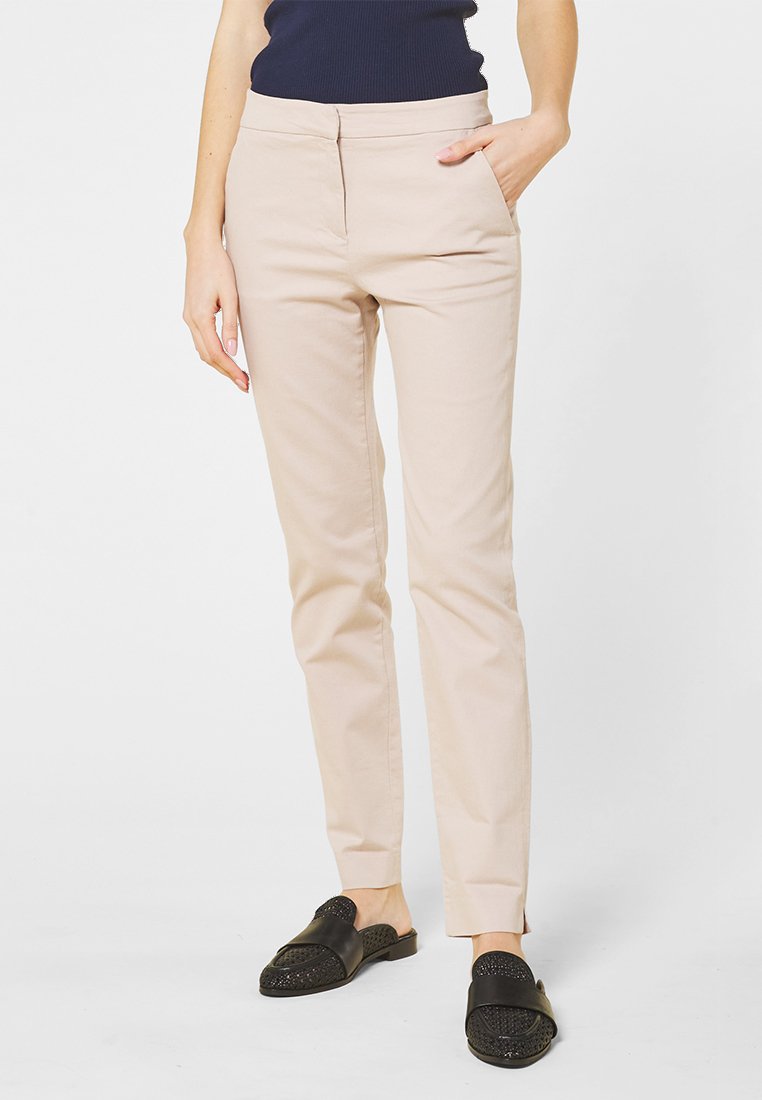 Pantalones chinos