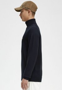 Fred Perry A COLLO ALTO - Maglione - blu navy