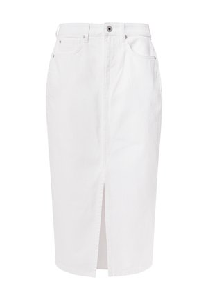 Falda lápiz de denim blanca con una abertura frontal, que cuenta con bolsillos estándar y cierre de botón. Textura suave y forma recta.