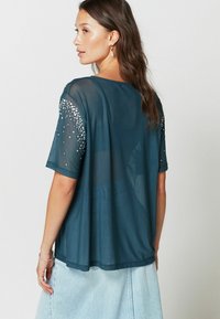 Next SHORT SLEEVE SCATTER SPARKLE  - T-shirts print - teal blue