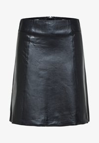 Seleccionado, black