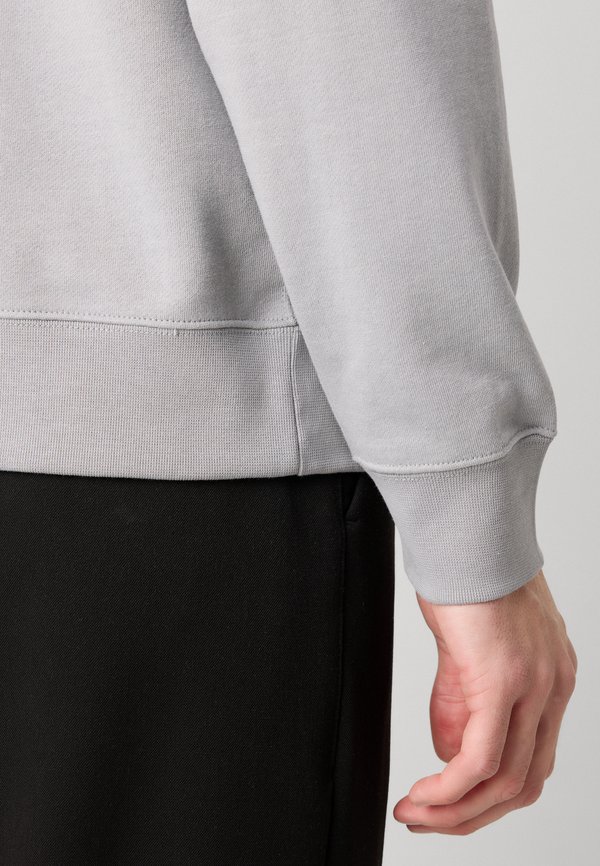 BADGE  - Sweatshirt - formal gray2