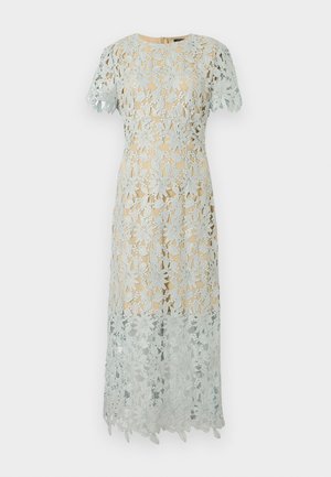 Φωτεινό μπλε μίντι φόρεμα με floral δαντέλα, κοντά μανίκια και nude φόδρα, με στρογγυλή λαιμόκοψη και κυματιστό τελείωμα.