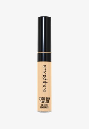 STUDIO SKIN FLAWLESS 24 HOUR CONCEALER 8ML - Concealer - ebc6a0- light warm golden