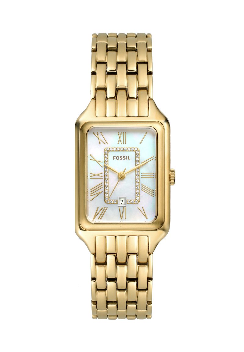 Montre rectangulaire dorée avec un cadran en nacre, des chiffres romains comme marqueurs horaires, un affichage de la date et un bracelet à maillons.