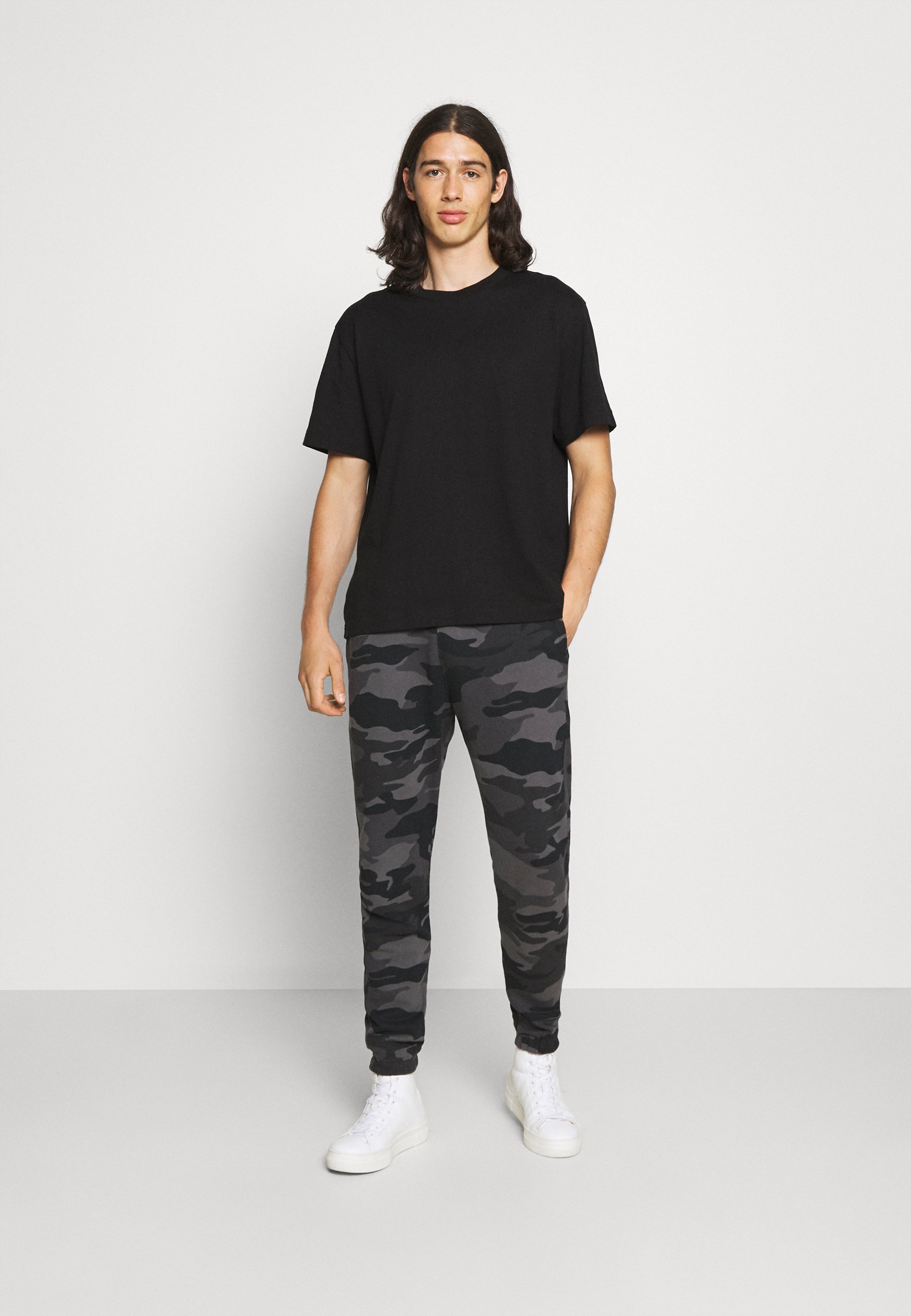 La primavera de Hollister 2014 - Modaellos.com