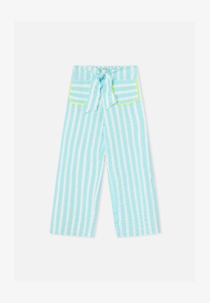 Pantalon large bleu clair avec des rayures blanches, doté de deux poches avant avec des accents jaunes et d'une ceinture nouée pour un ajustement modifiable.