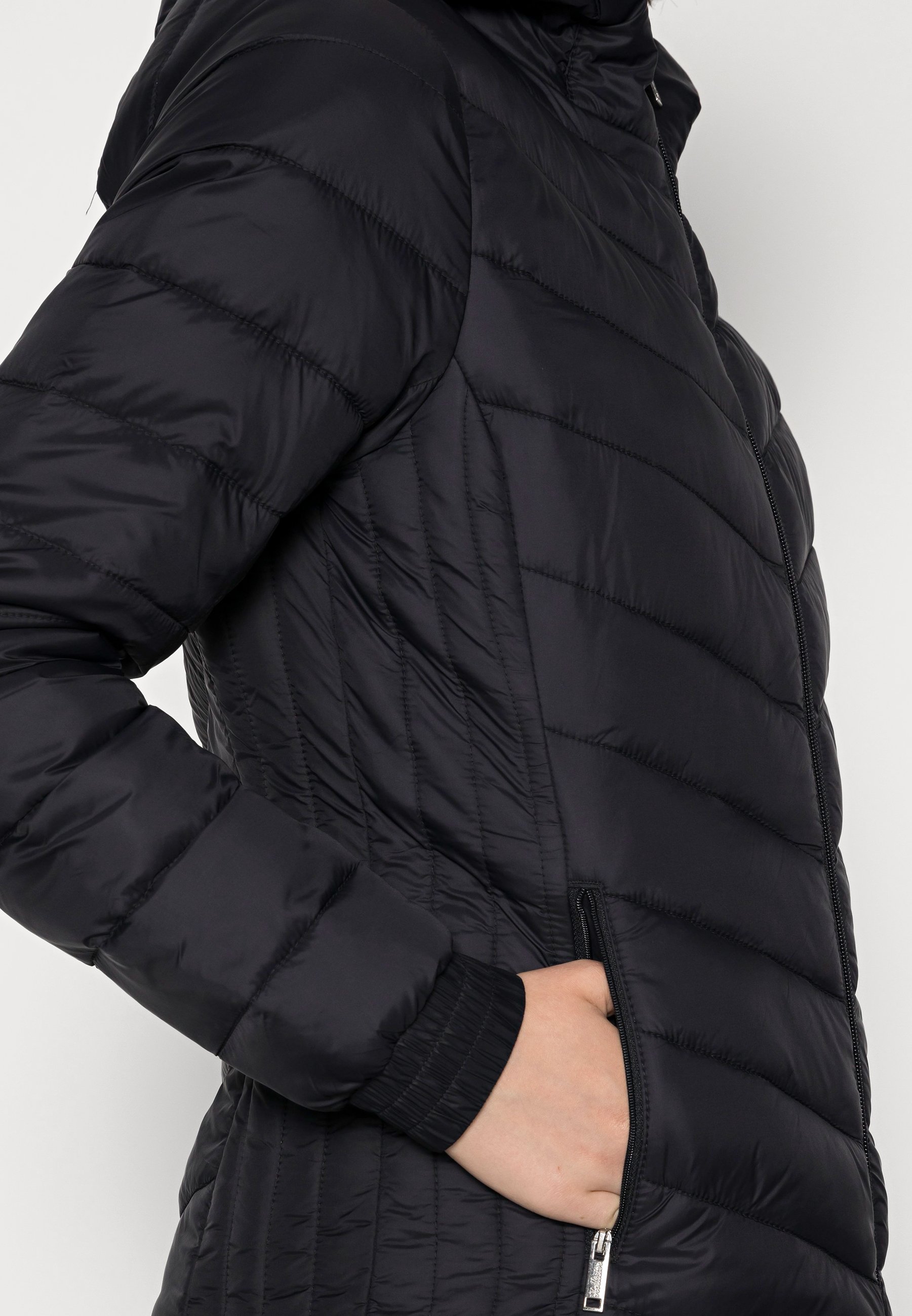 Hollister Co. LIGHTWEIGHT PUFFER 