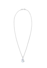 Silberne Kettenhalskette mit einem tropfenförmigen klaren Kristallanhänger und einem diagonalen Banddesign. Die Kette hat eine zarte, glatte Textur.