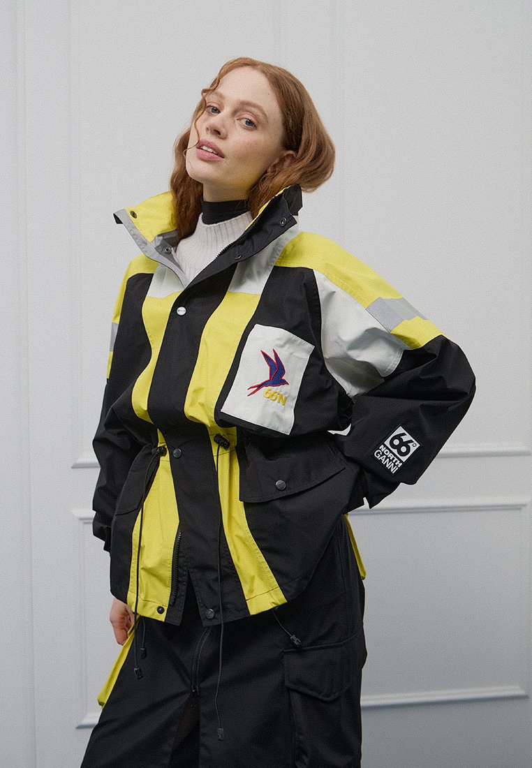 Ganni Outdoorjas zwart