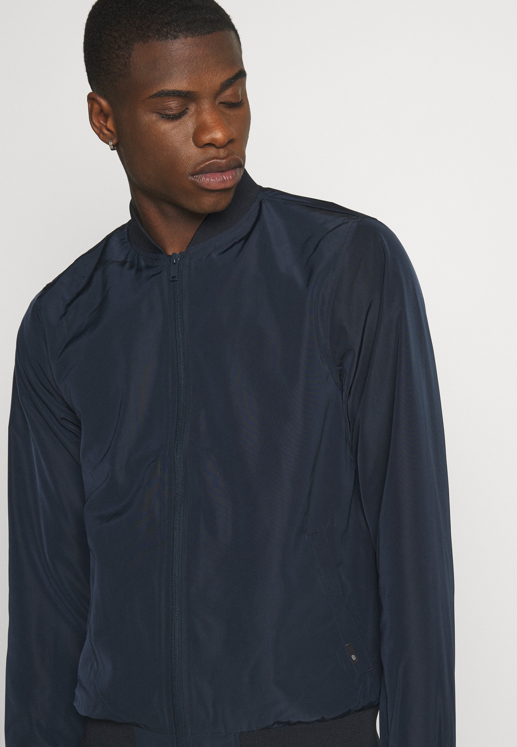 burton mens bomber jacket