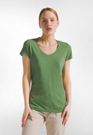 FLAMME V-NECK - T-shirts basic - green