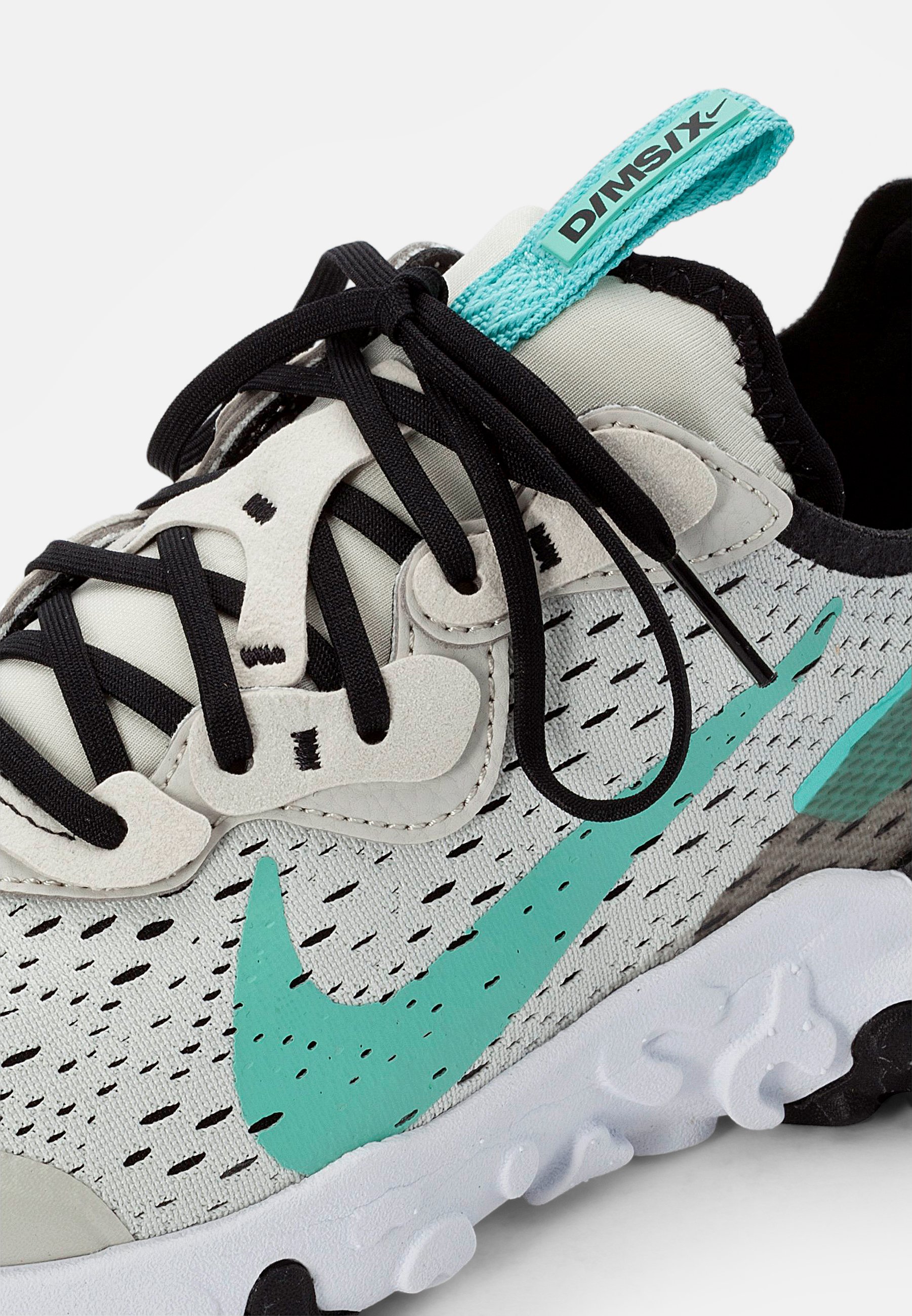 nike react light bone