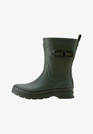 Bota de lluvia verde oscuro hasta la mitad de la pantorrilla con correa lateral ajustable y suela texturizada, mostrada sobre un fondo blanco.