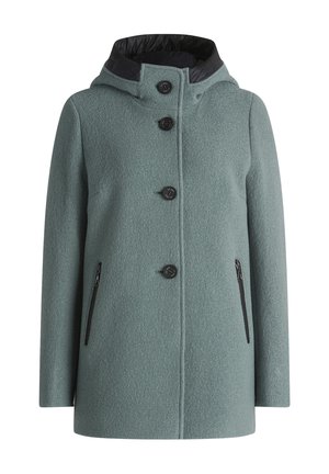 Groene, textuurrijke jas met een capuchon, voorzien van zwarte accenten, vijf knopen en twee met rits gesloten zijzakken. Casual ontwerp geschikt voor koud weer.