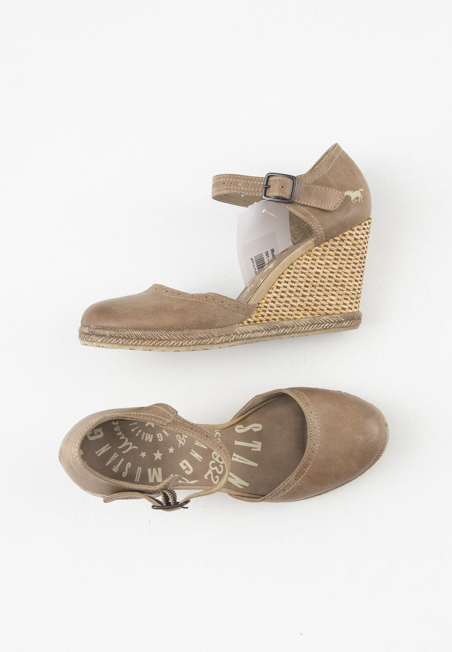 Mustang Sandalen met sleehak - beige/Beige - Zalando.nl