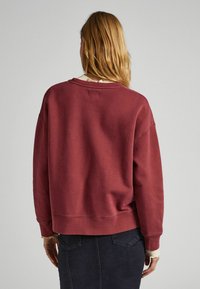 Pepe Jeans Sudadera - red