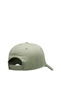 Olivengrøn baseballcap lavet af bomuld, med buet skygge, justerbar rem bagpå og syninger.
