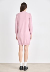 GANT DRESS - Abito in maglia - dusty pink
