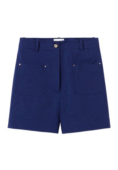 Pantalones cortos azul marino fabricados con una mezcla de lino, que cuentan con dos bolsillos frontales con herrajes en tono dorado y un pequeño cierre de botón.
