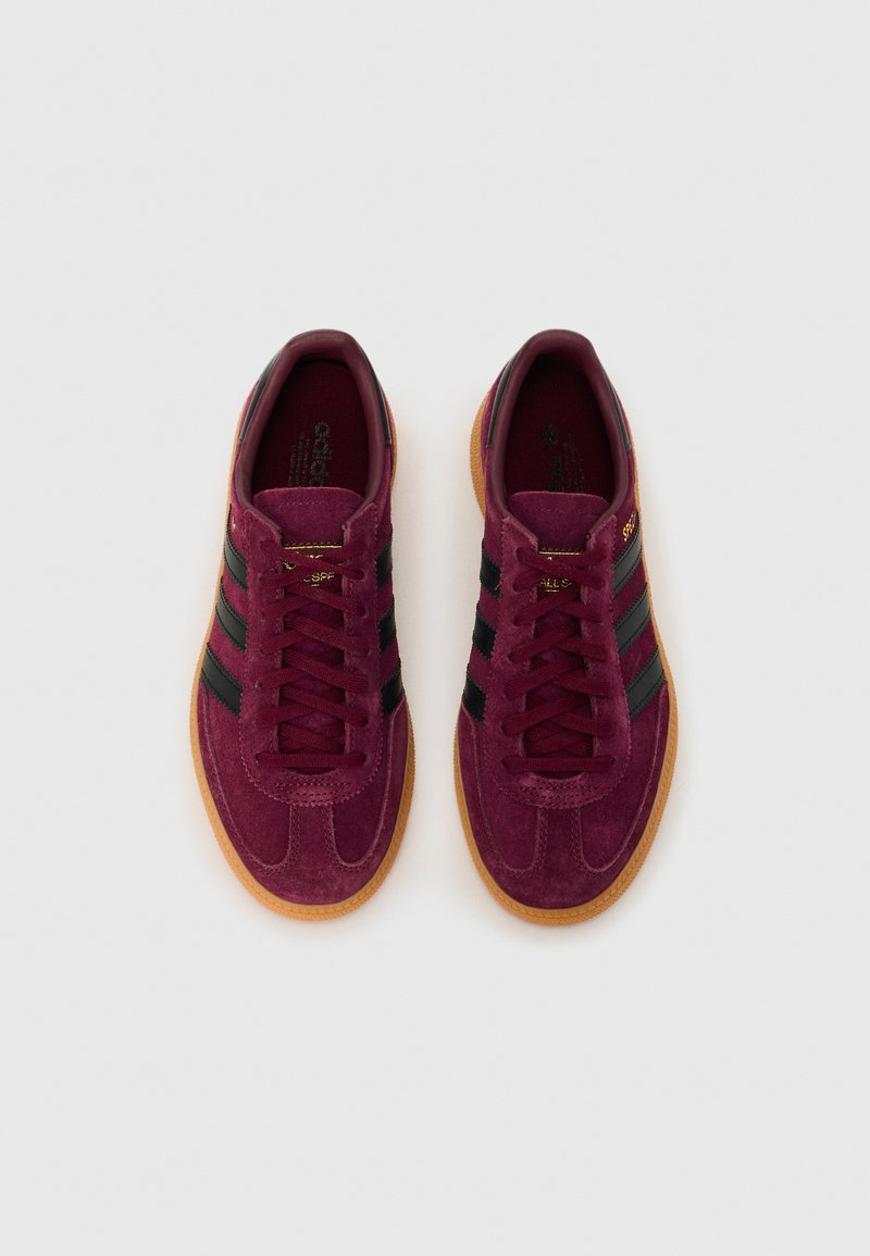 adidas gazelle silver green womens Adidas x Marcos Montoya Superstar ADV Maroon - Core Black main image 1