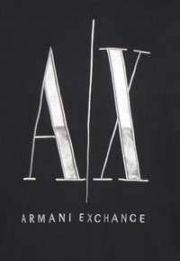 Armani Exchange Triko s potiskem - navy