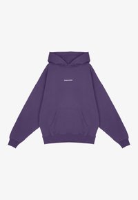 Fialová oversized mikina vyrobená z bavlněné směsové látky. Má přední kapsu, žebrované manžety a bílý nápis "PECADOR" na hrudi.