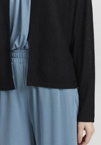Oxmo OXKike - Strickjacke - black