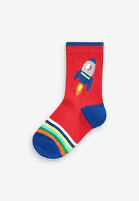 Rote Baumwollsocke mit blauen Zehen und Raketenmotiv; mit Regenbogenstreifen am Knöchel. Weicher Stoff, mittlere Höhe.