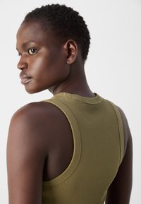 Scotch & Soda RACER TANK - Μπλούζα - olive