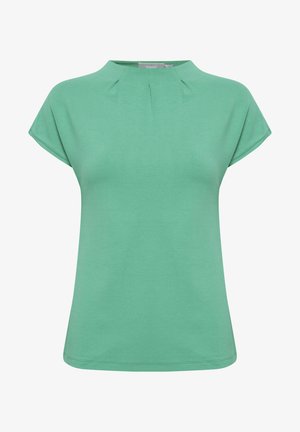 Īsām piedurknēm, tirkīza krāsas augšdaļa ar apaļu kakla izgriezumu un plisēta detaļa priekšpusē. Izgatavota no mīkstas, gludas auduma ar brīvu piegriezumu.