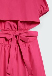 Stradivarius Robe longue - neon pink