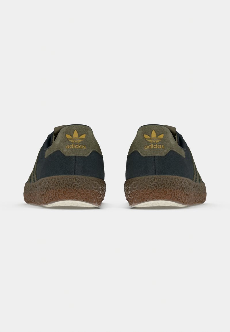 adidas Originals MONTREAL UNISEX - Trainers - carbon/olive strata/dark grey - Zalando.ie adidas Originals MONTREAL UNISEX - Trainers - carbon/olive strata/dark grey - Zalando.ie