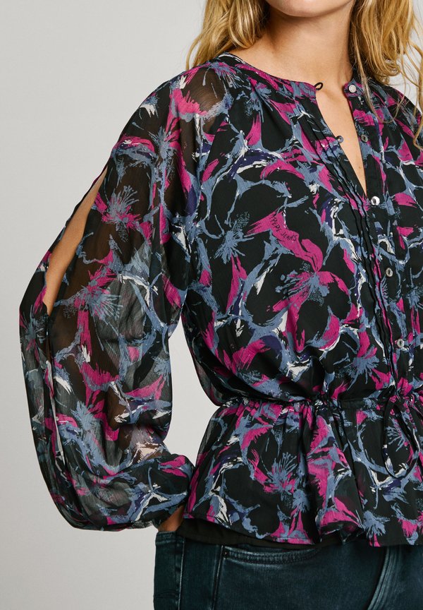 AVERY - Button-down blouse3