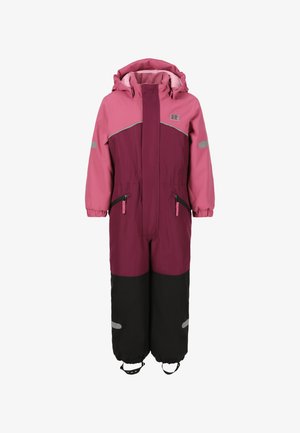 Roze en bordeaux winteroverall met een afneembare kap, elastische manchetten, ritszakken en reflecterende accenten. Zwarte onderste helft.