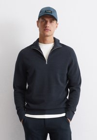 Marc O'Polo TROYER OTTOMAN STRUKTUR - Jumper - dark navy